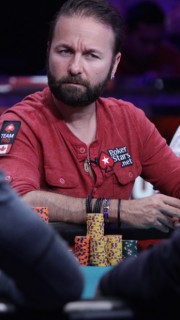 Daniel Negreanu Eliminates Hellmuth 3