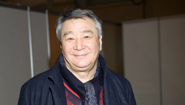 Alimzhan Tokhtakhounov