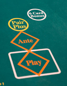 3 card poker 6 card bonus